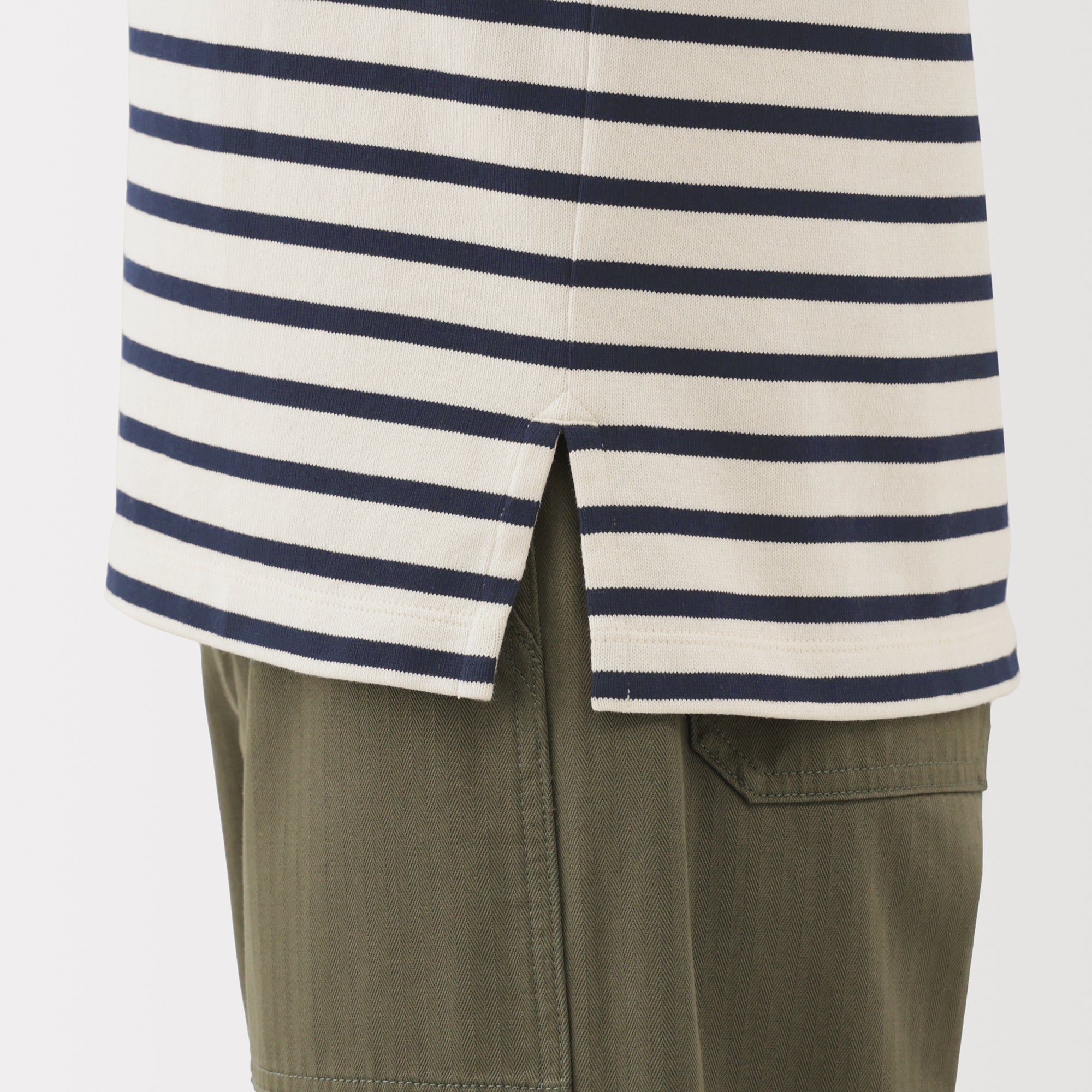 Heavyweight Boat Neck T-Shirt - Image 40