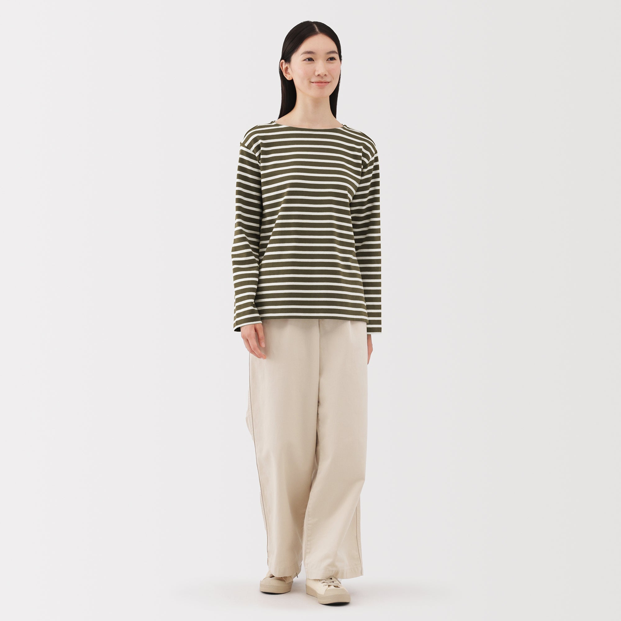 Heavyweight Boat Neck T-Shirt - Image 52
