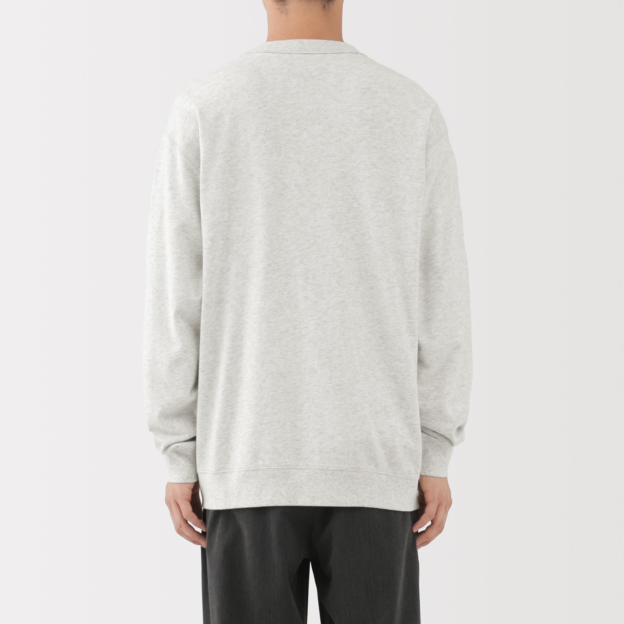 Sweatshirt V-Neck Cardigan - Image 14