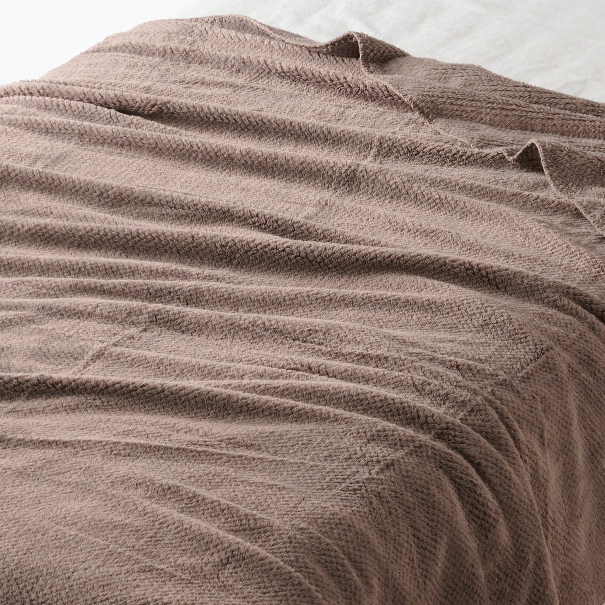 Recycled Polyester Warm Thin Blanket - Double - Image 4