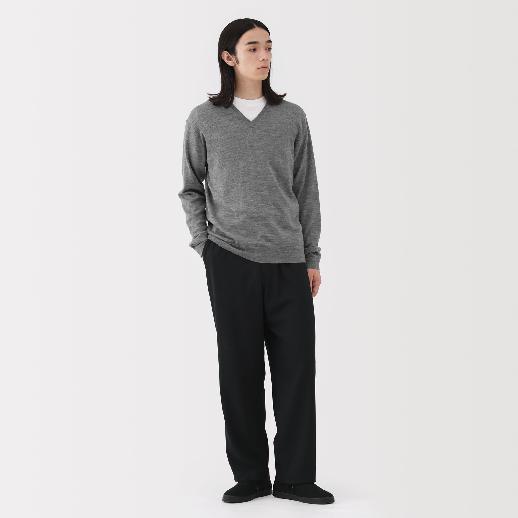 Wool V-Neck Sweater - Image 25