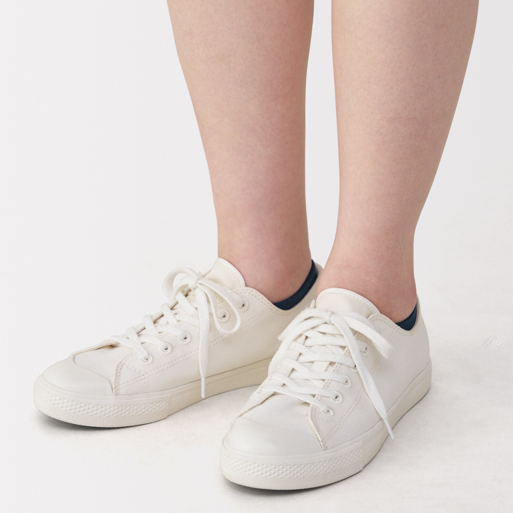 Pile Sneaker Socks - Image 10