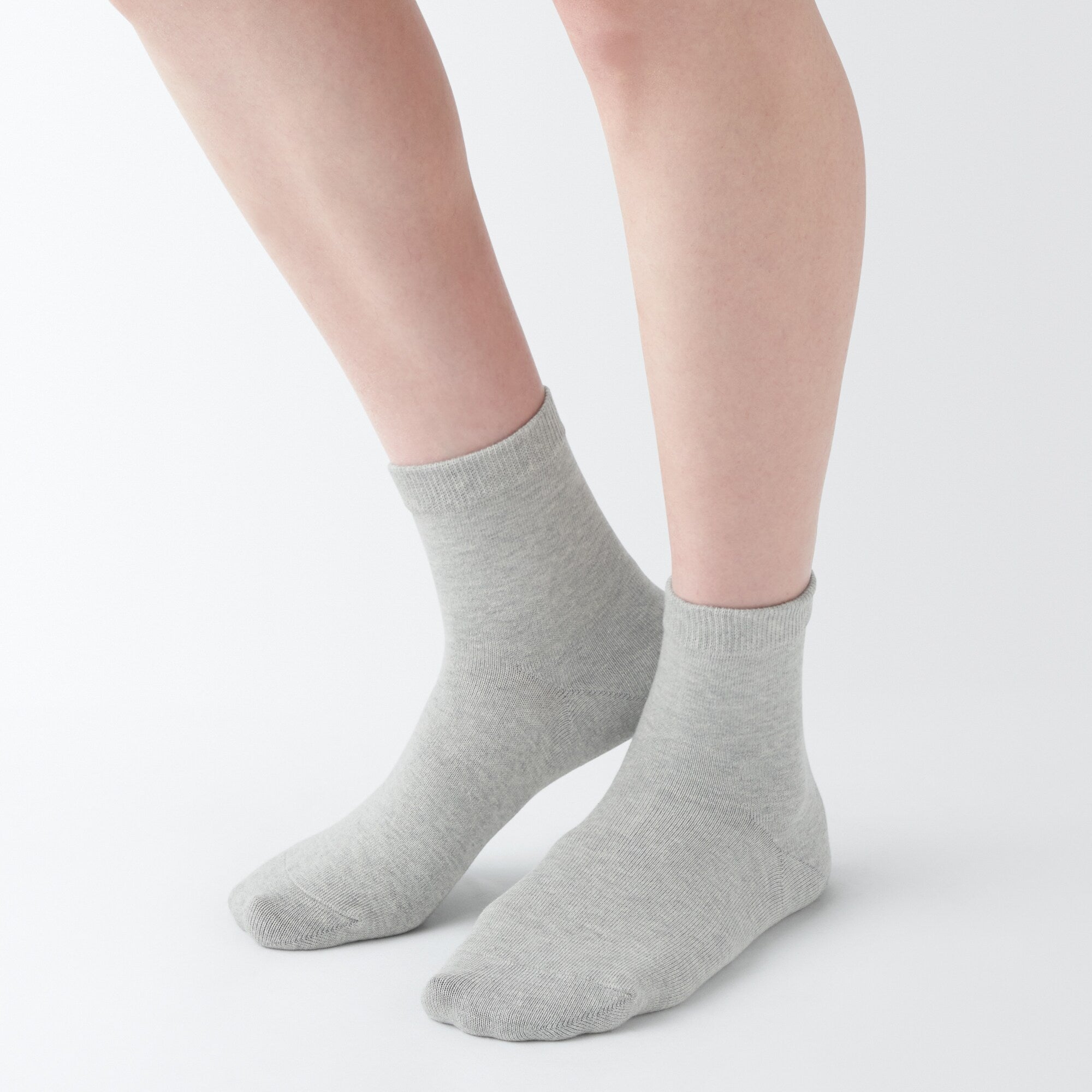 Loose Top Short Socks - Image 5