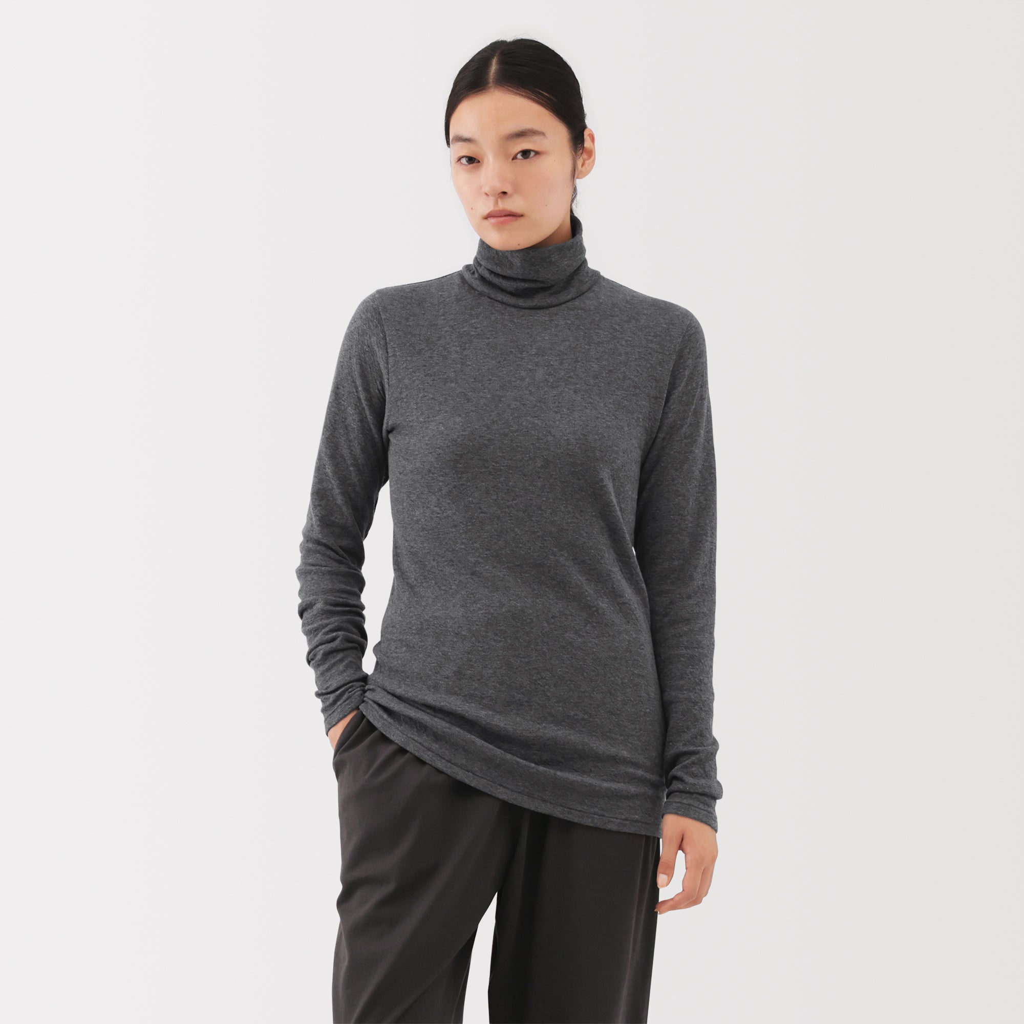 Labo Cotton Cashmere Turtleneck T-Shirt - Image 3