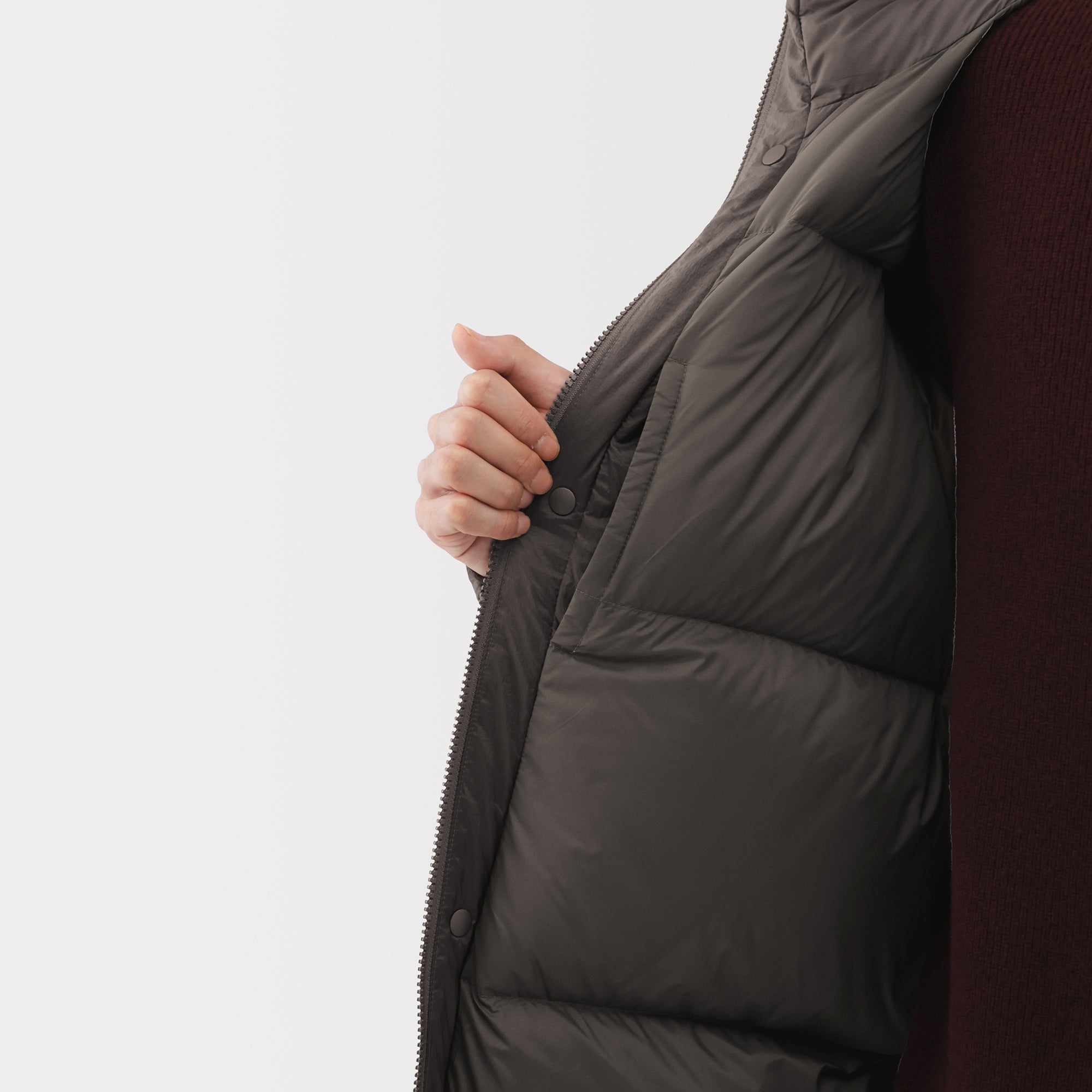 Labo Down Jacket - Image 12