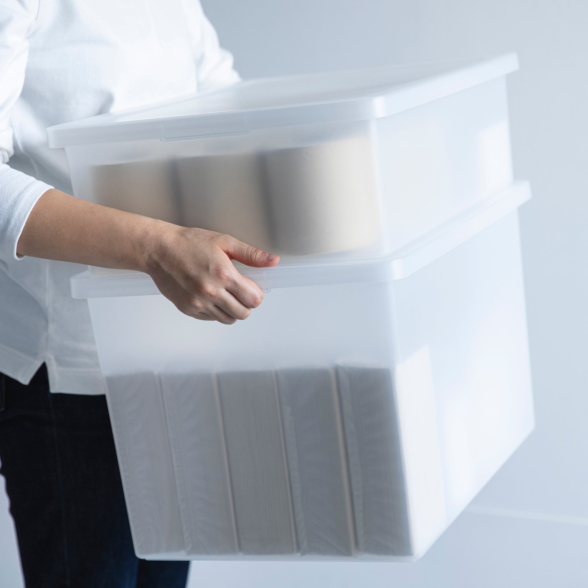 Polypropylene Storage Box Wide - Deep (W19.9 x D14.6 x H12.4) - Image 11