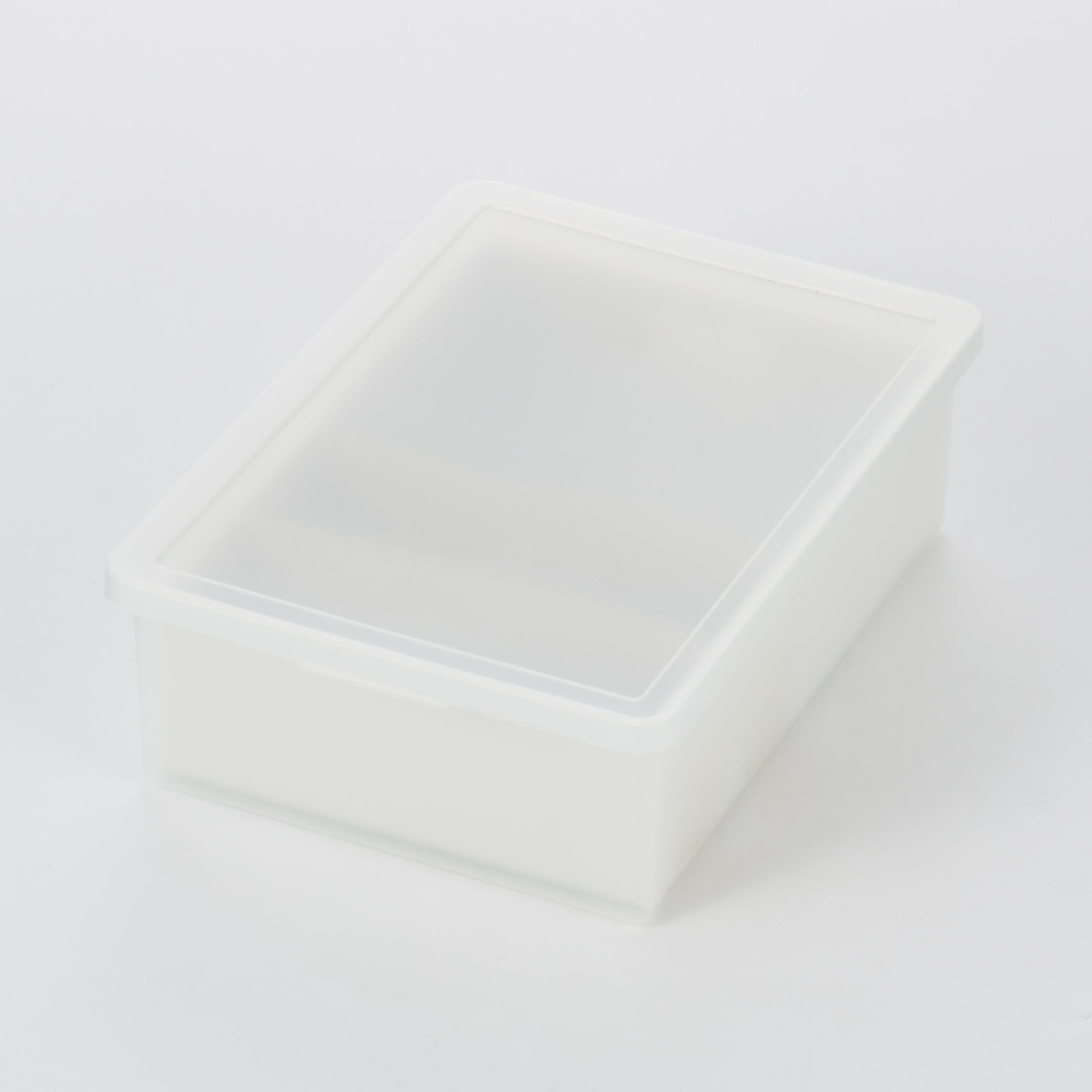 Polypropylene Storage Box Wide - Medium (W19.9 x D14.6 x H6.3) - Image 14