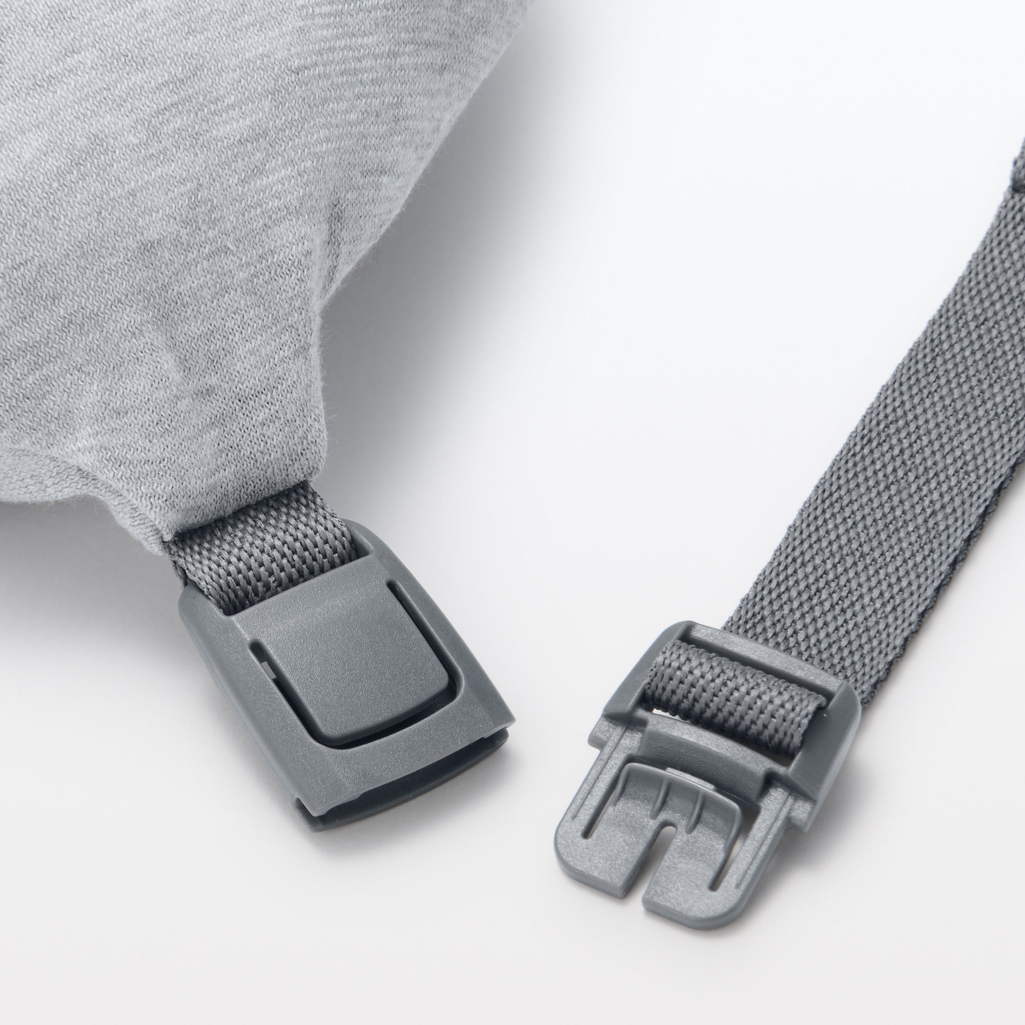Fitting Neck Cushion - Image 8