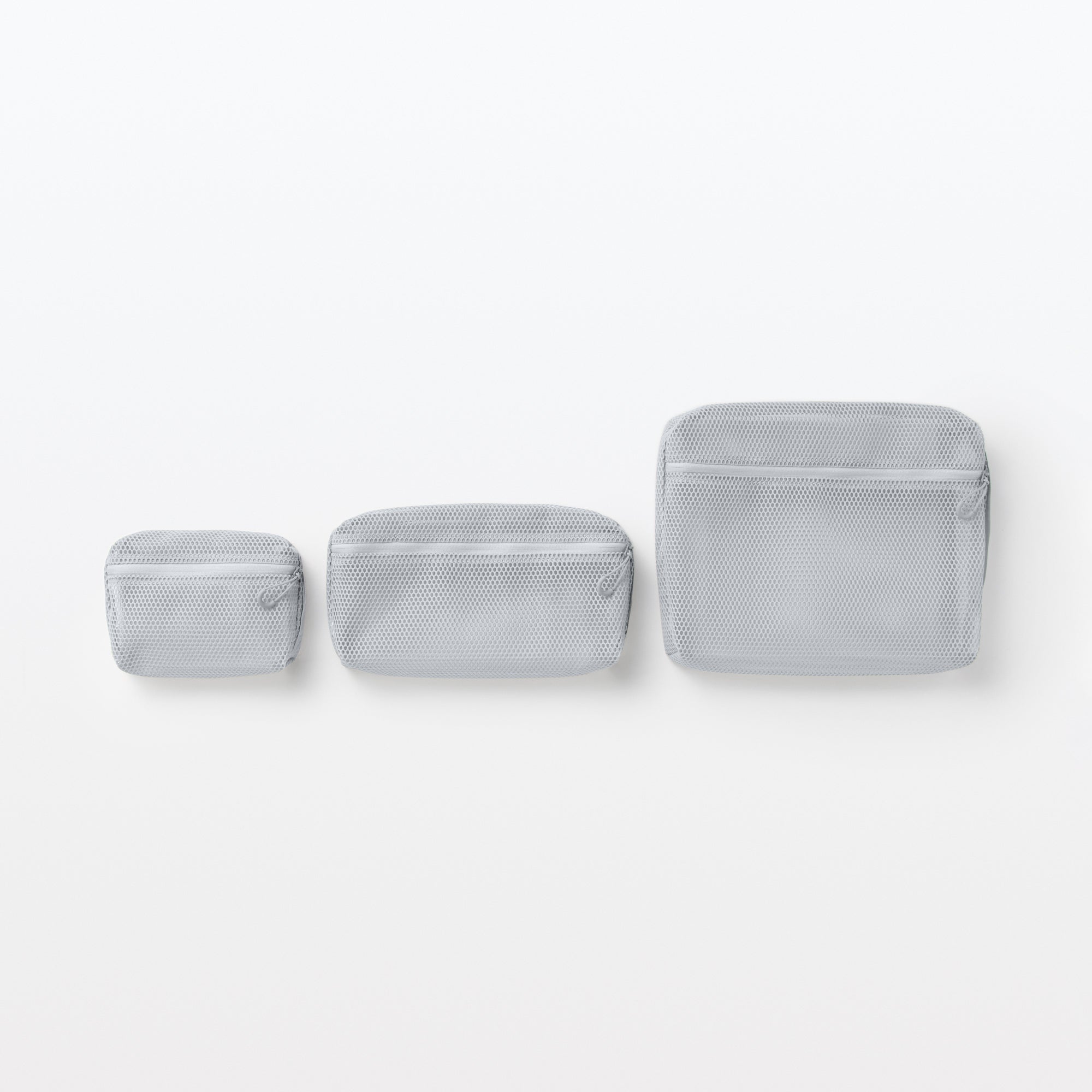 Gusset Mesh Case Large - Gray - Image 6