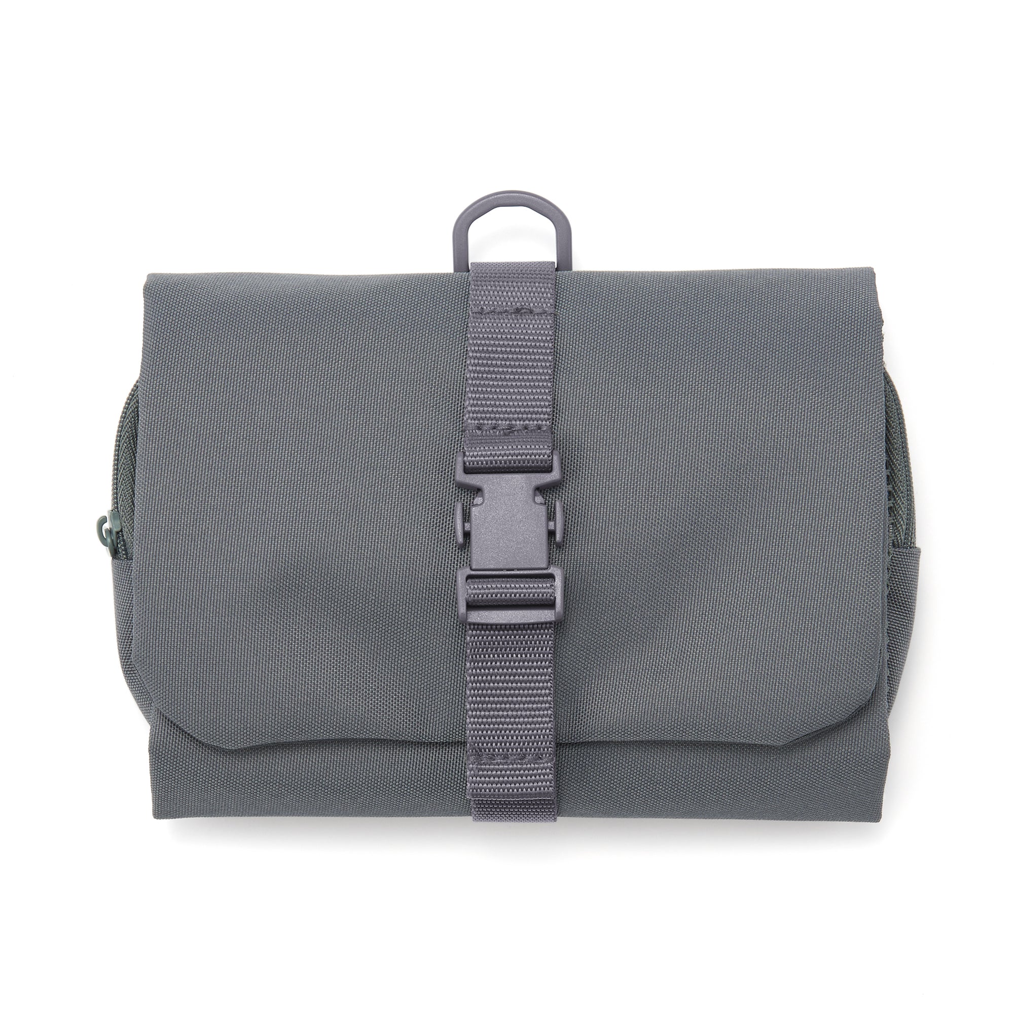 Hanging Case with Pouch - Image 16