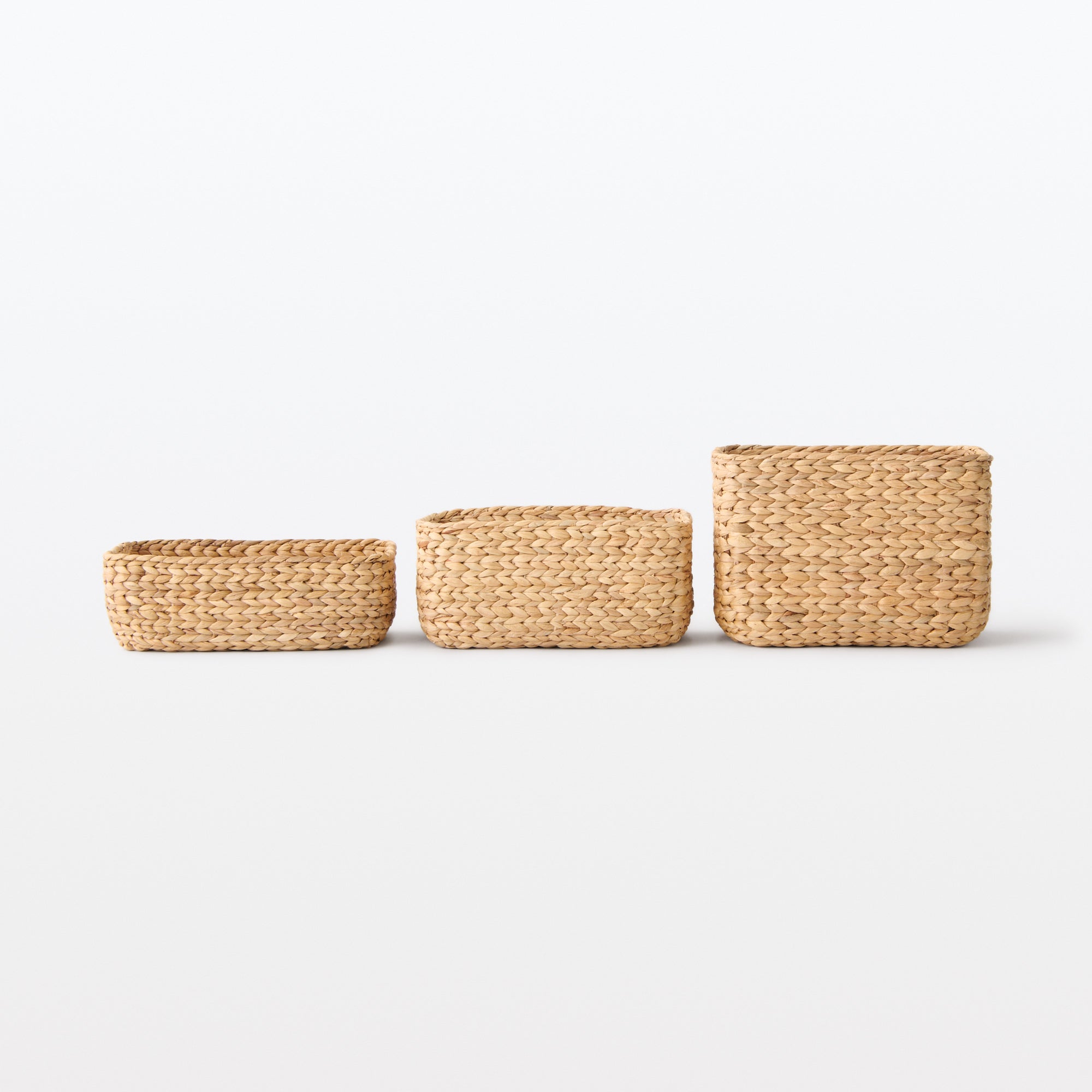 Water Hyacinth Basket - Rectangle - Medium W13.4 x D9.1 x H6.3 - Image 7
