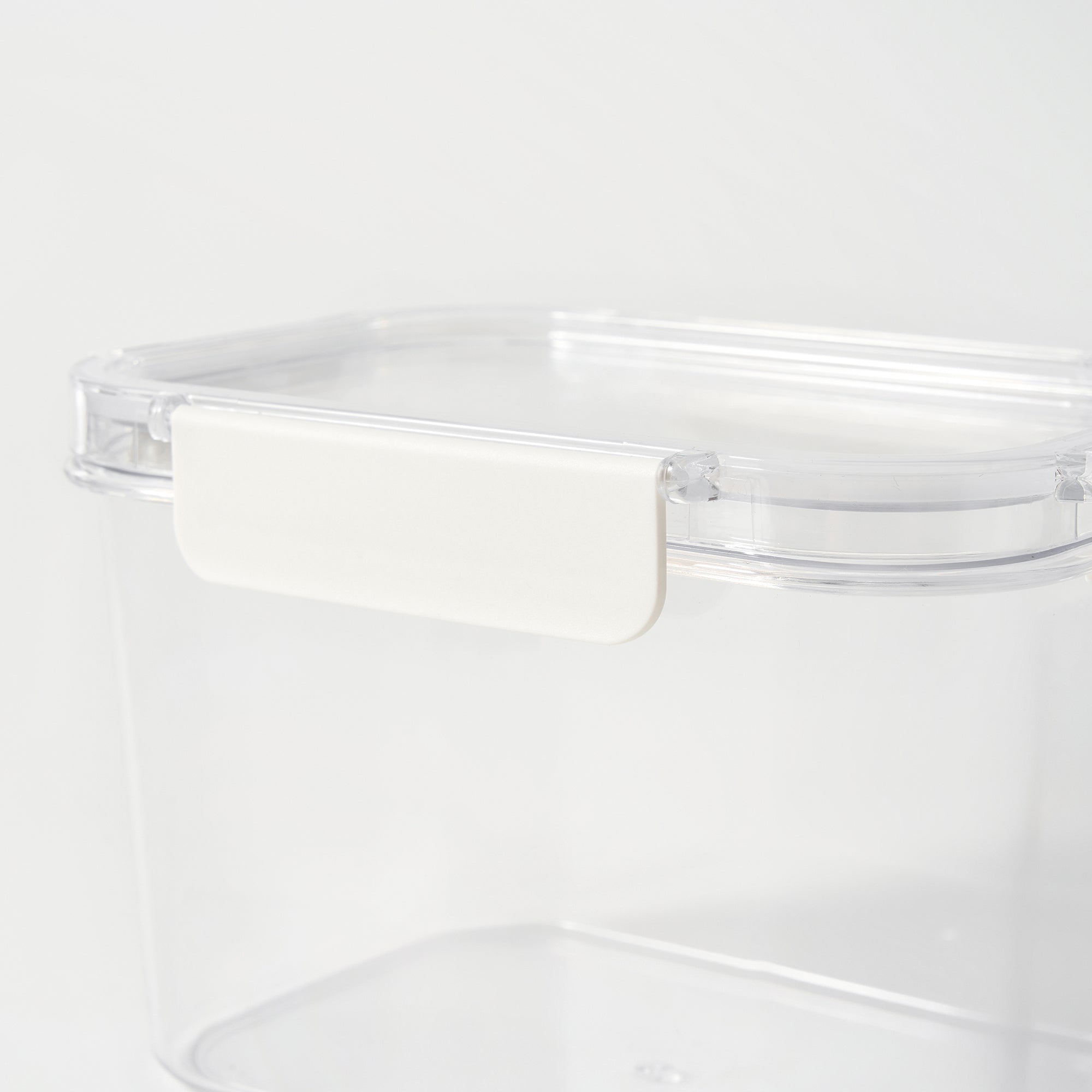 Clear Storage Container - 65.6 fl oz - Image 9
