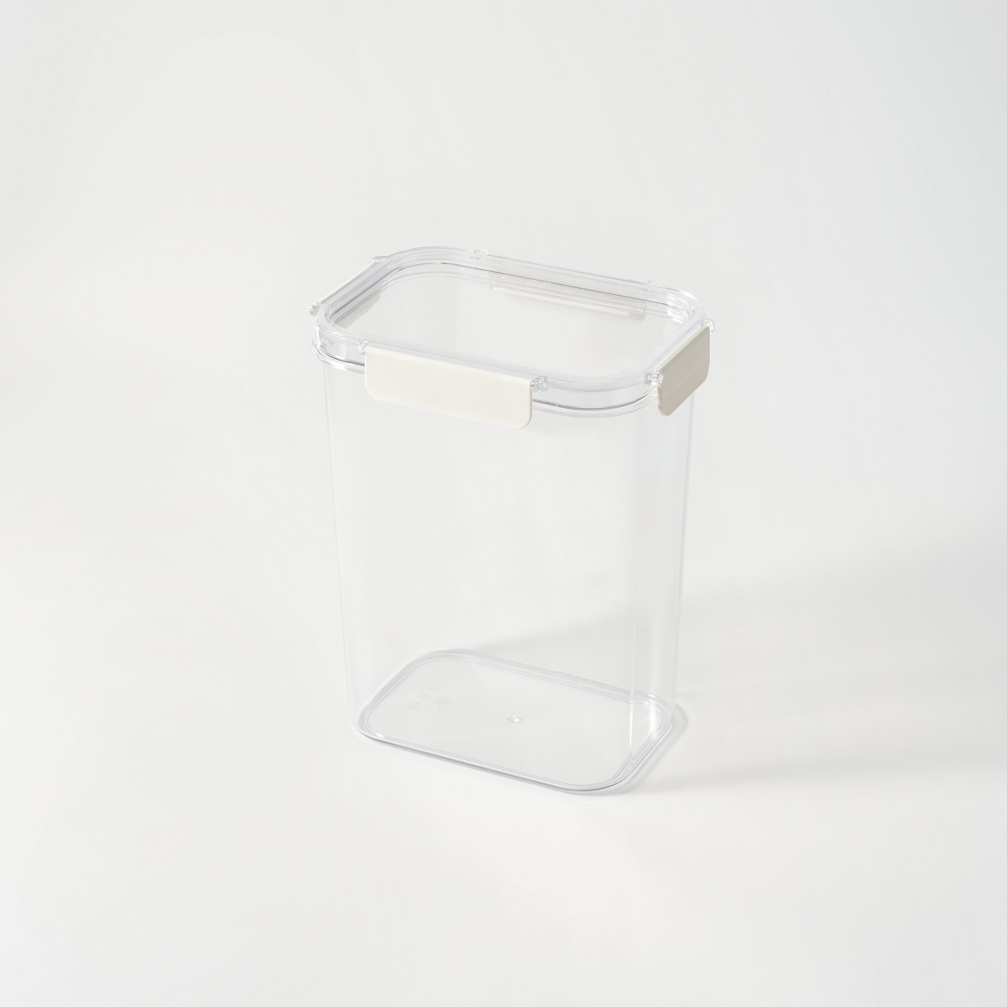 Clear Storage Container - 129.8 fl oz - Image 4