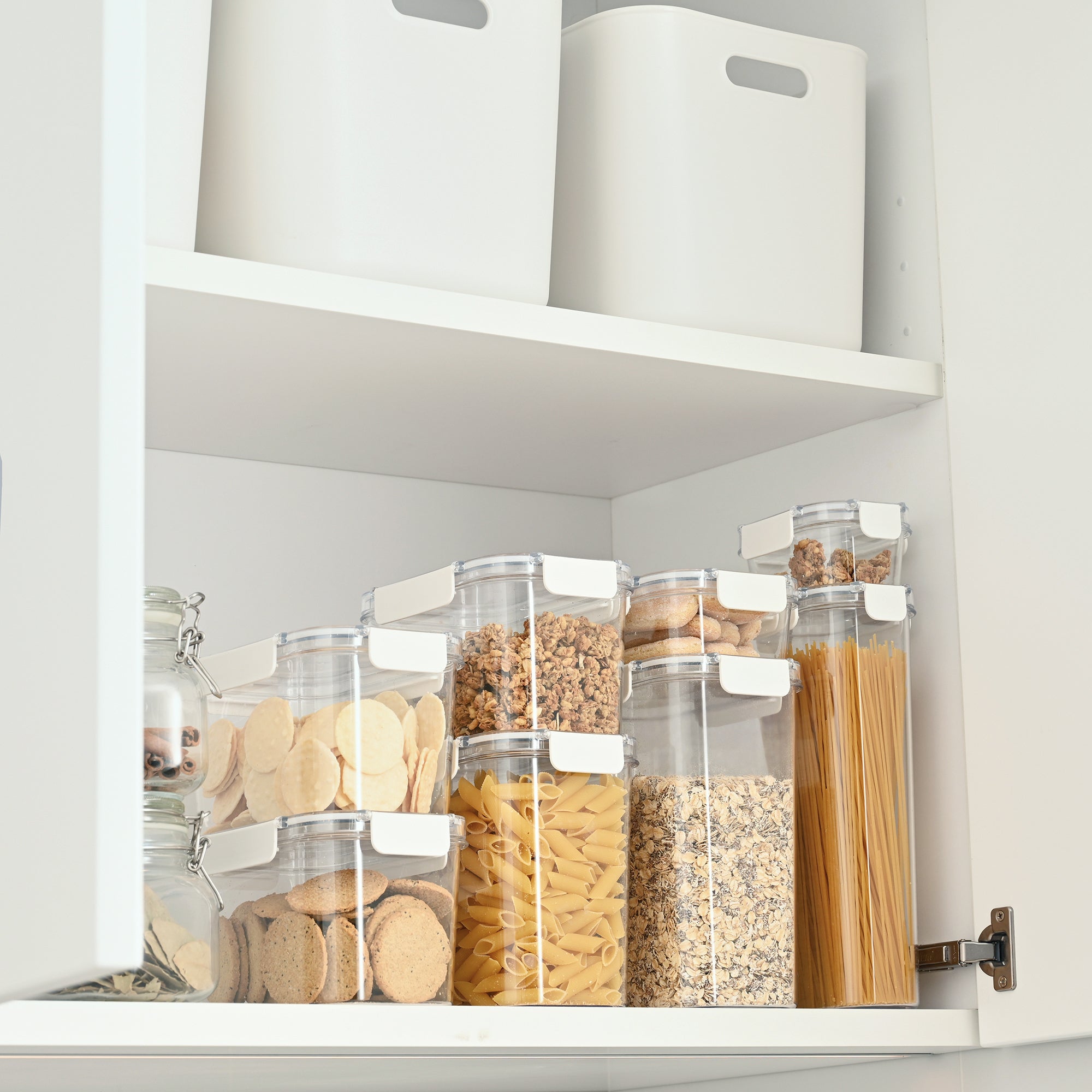 Clear Storage Container - 160.2 fl oz - Image 2