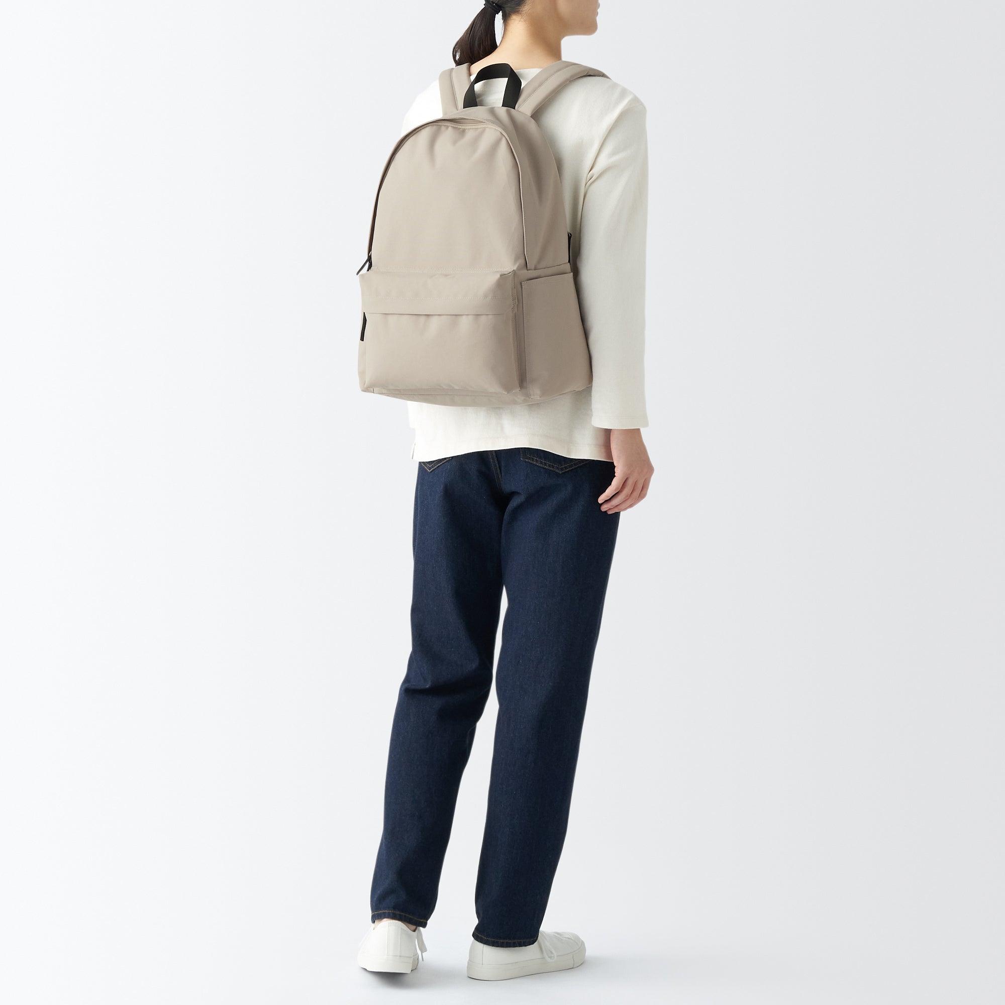Less Tiring Water Repellent Backpack - Image 38