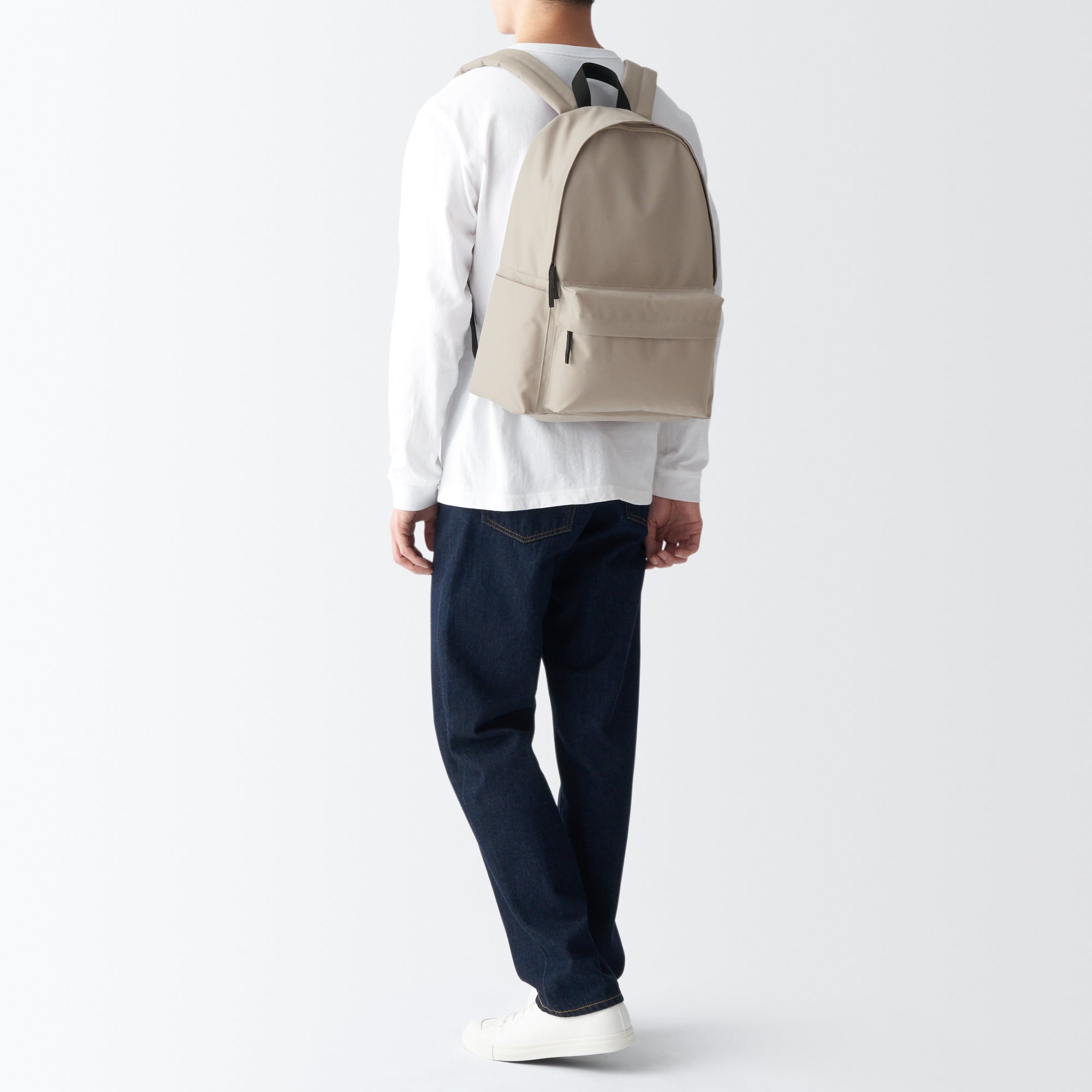 Less Tiring Water Repellent Backpack - Image 39
