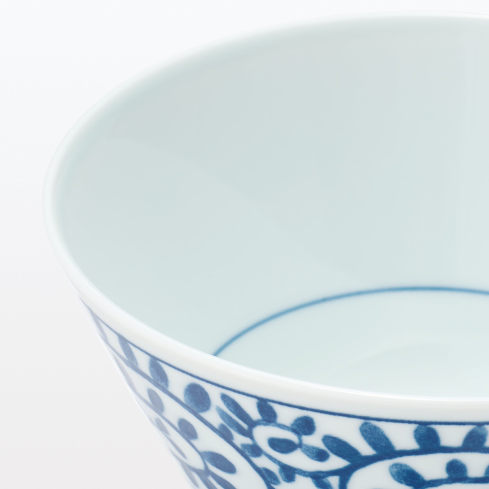 Hasami Ware Rice Bowl - Arabesque Pattern - Large - Image 5