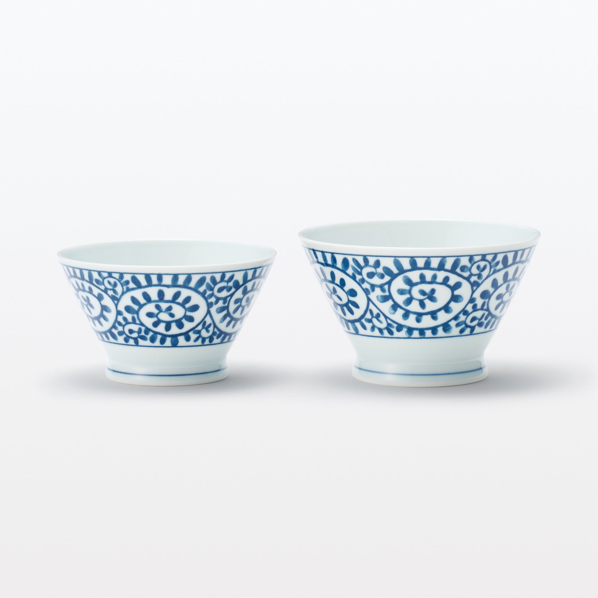 Hasami Ware Rice Bowl - Arabesque Pattern - Large - Image 7