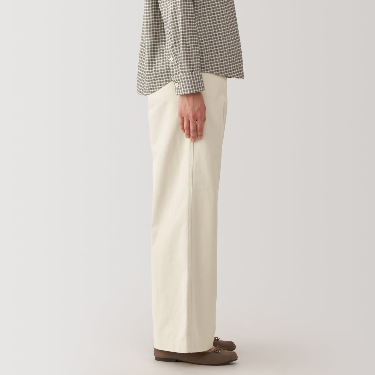 Women's Slub Yarn Chino Darted Wide Pants - Image 23