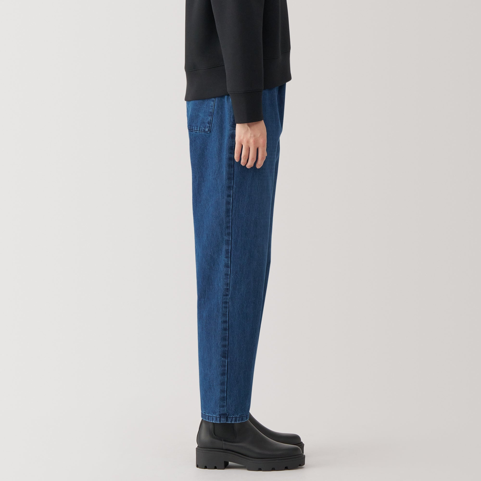 Women's Washed Denim Easy Tapered Pants - Image 14
