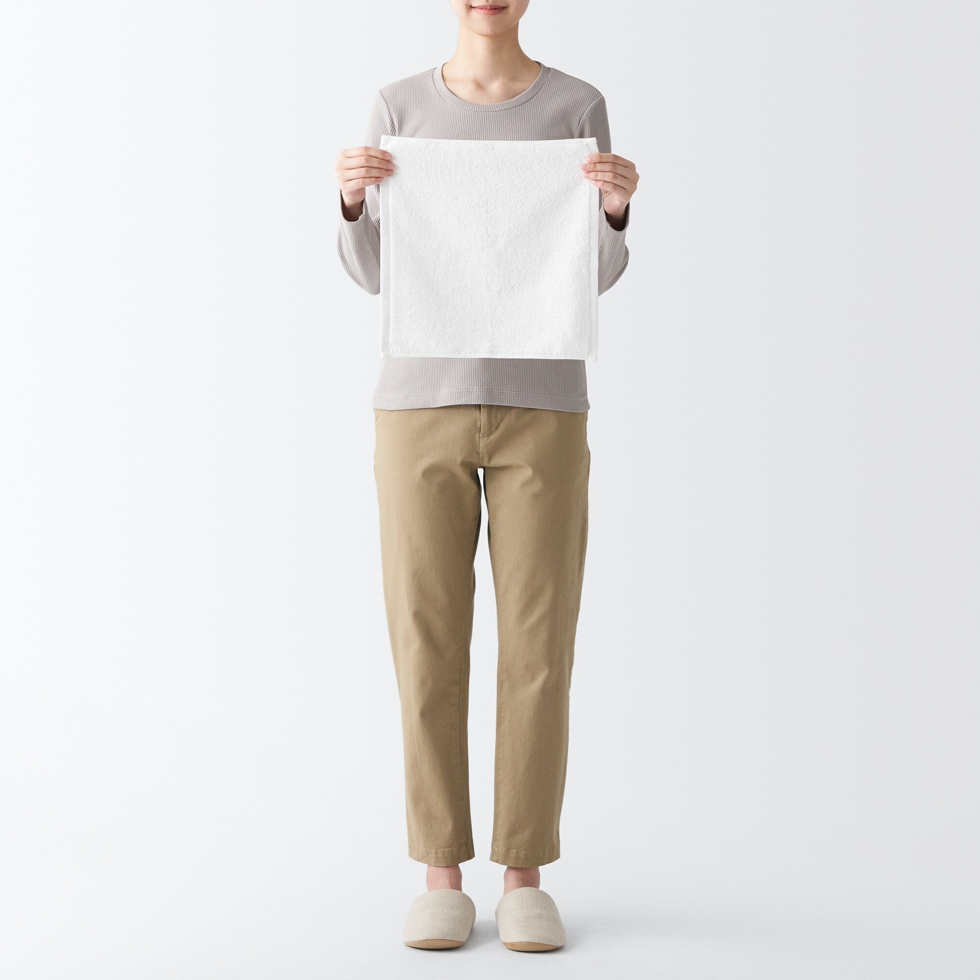 Twin Pile Hand Towel with Loop - Image 10