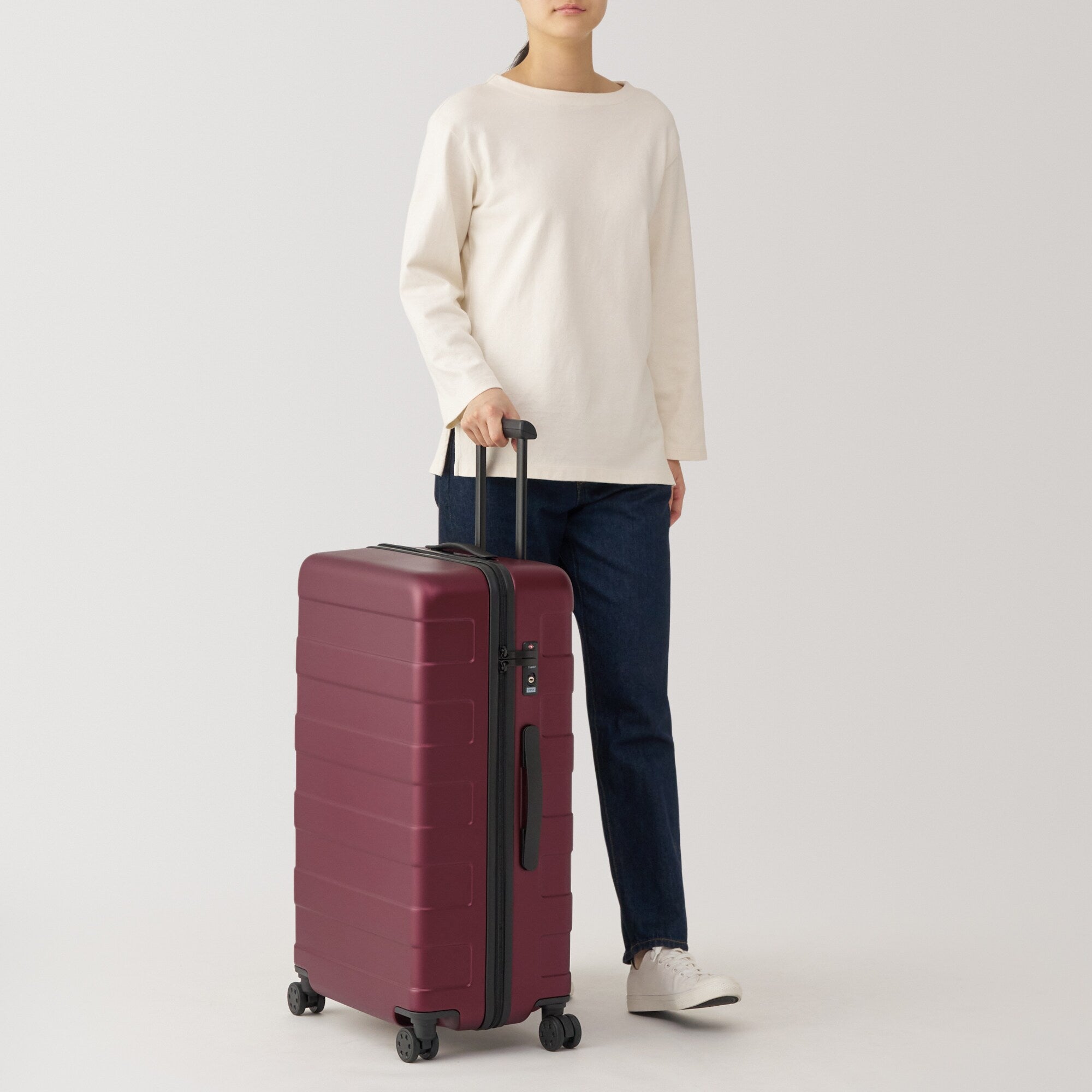Adjustable Handle Hard Shell Suitcase 75L | Check-In - Image 16