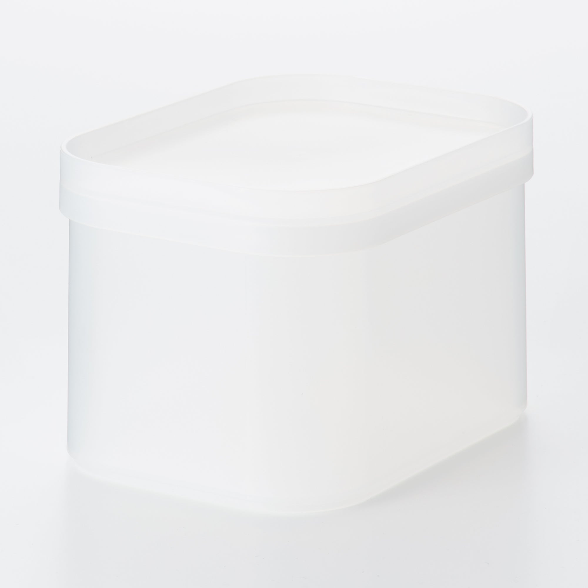 Recycled Polypropylene Makeup Box Lid (W6.2 x D4.6 x H0.8) - Image 2