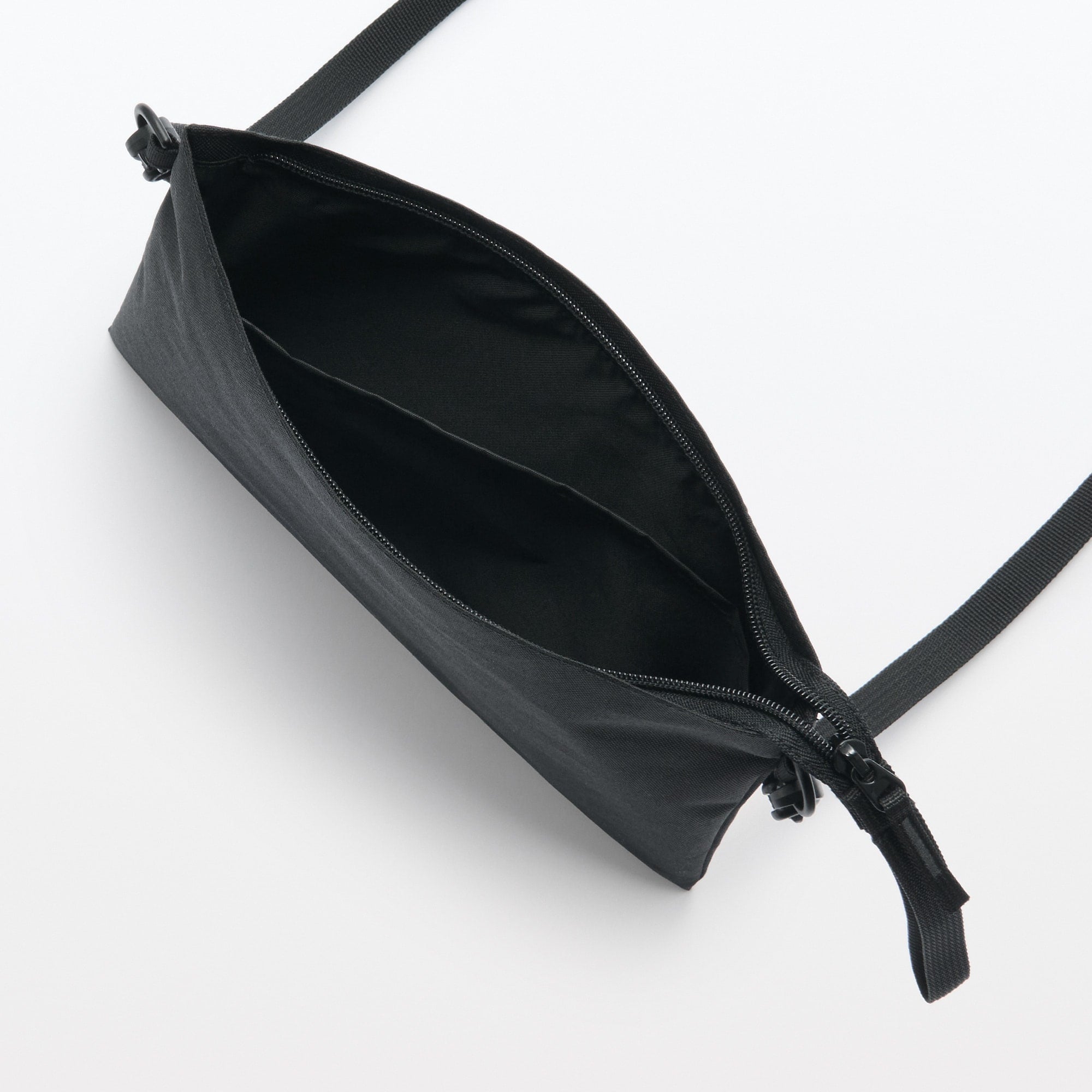 2-Way Water Repellent Sacoche - Image 4