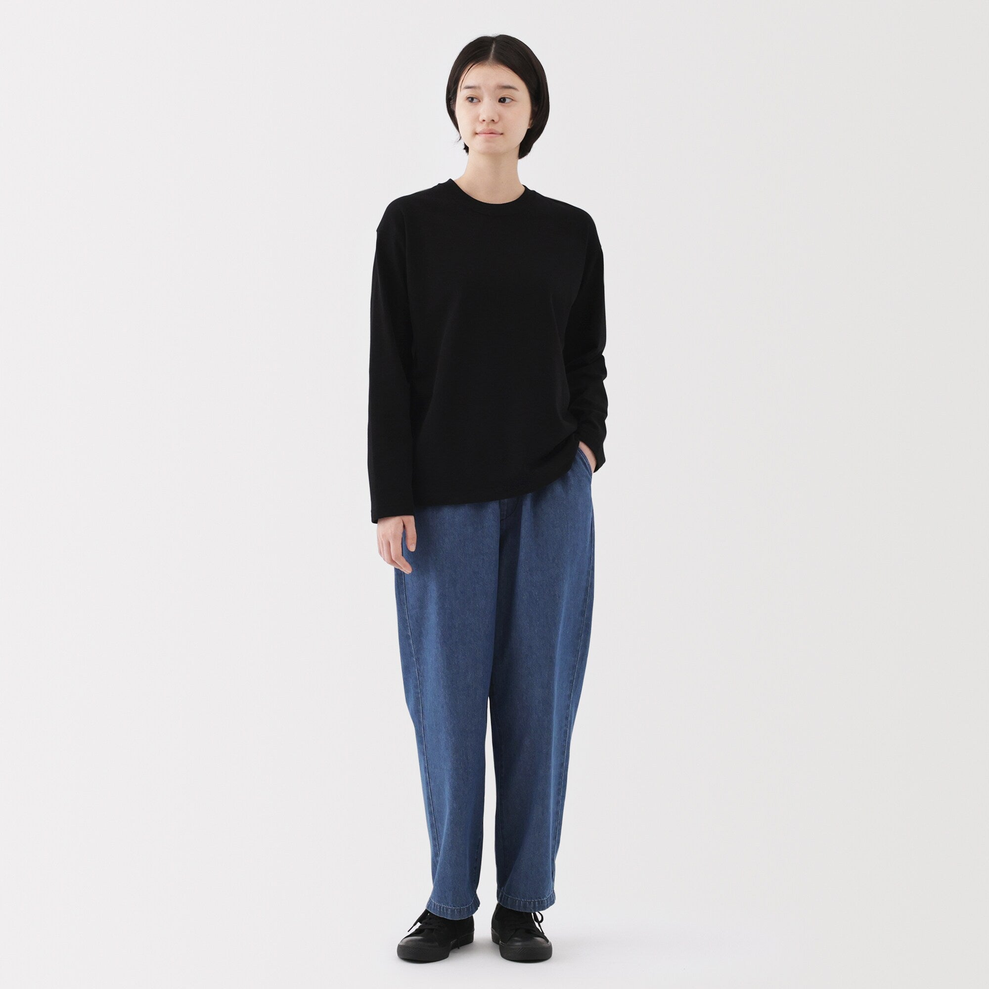 Washed Denim Easy Tapered Pants - Image 4