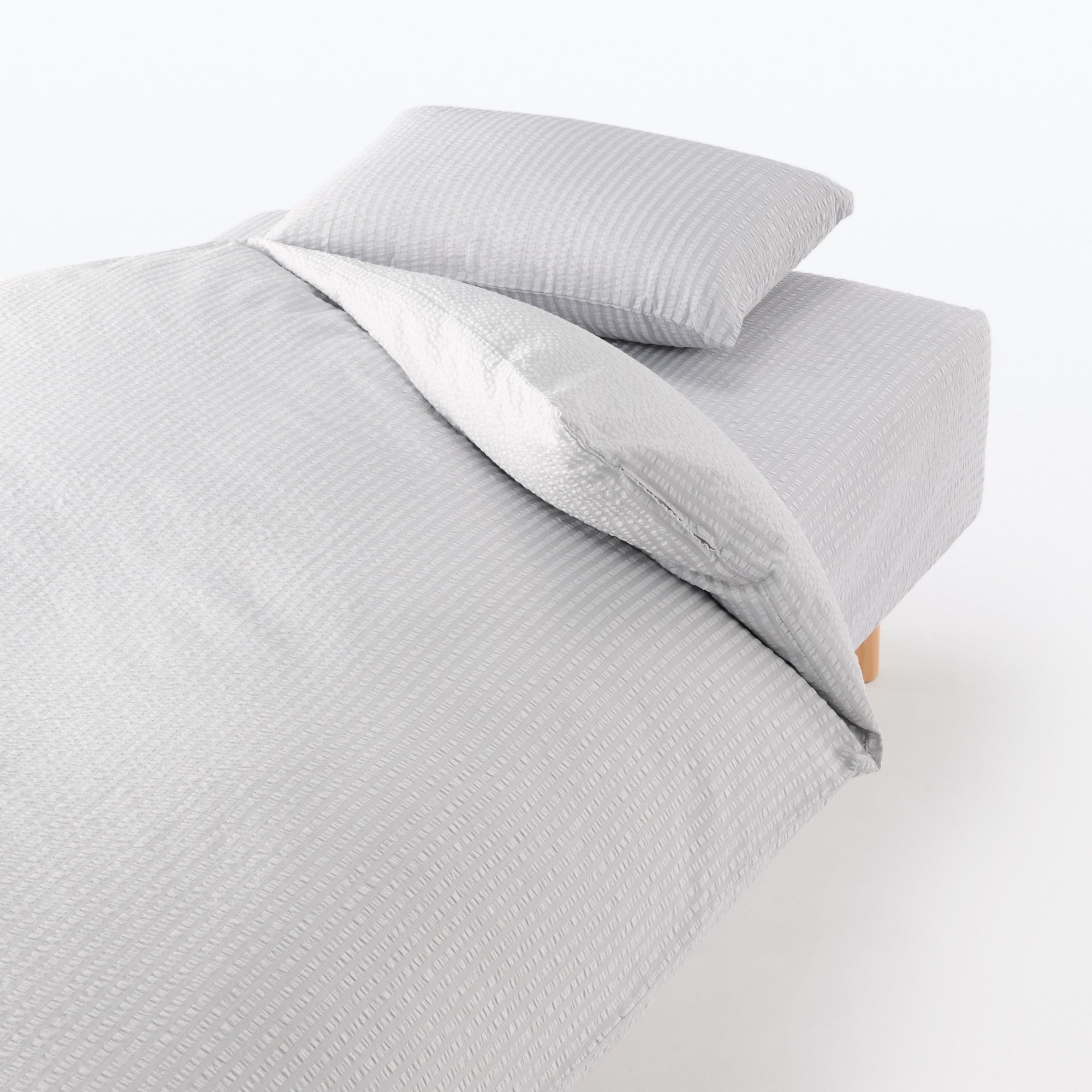 Seersucker Fitted Sheet - Image 2