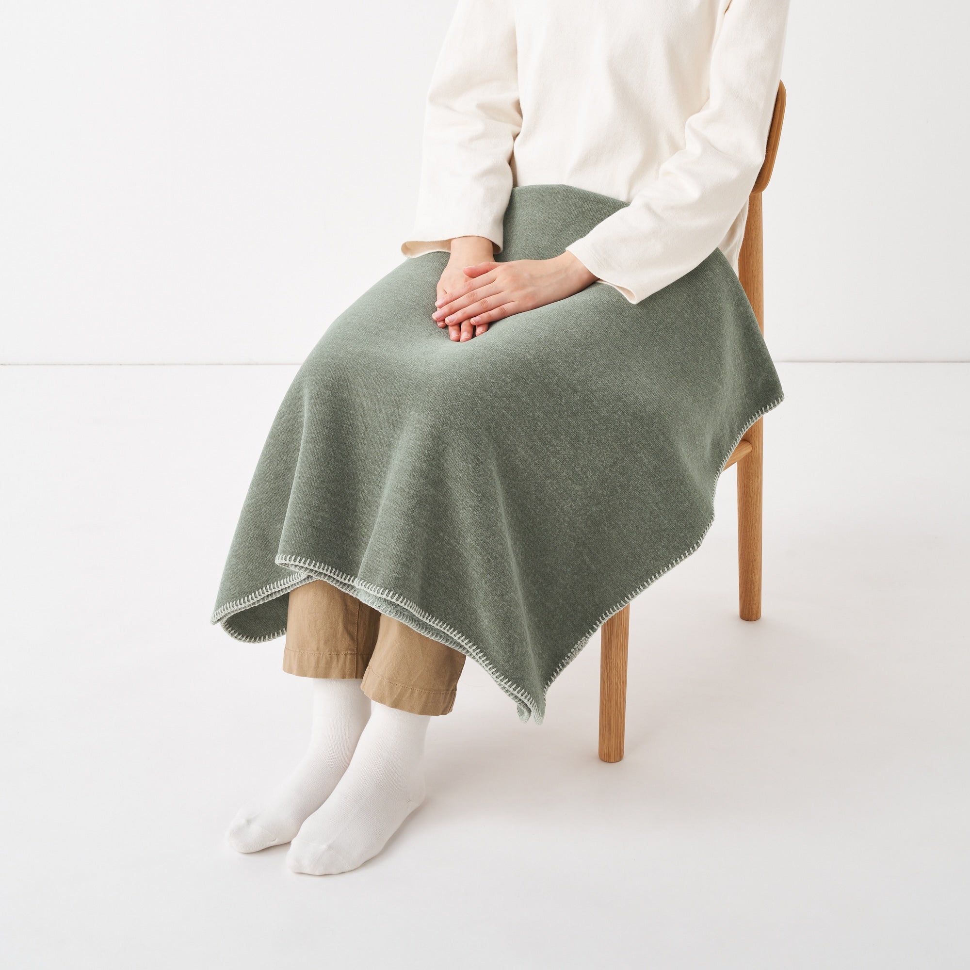 Reversible Chenille Blanket - Image 3