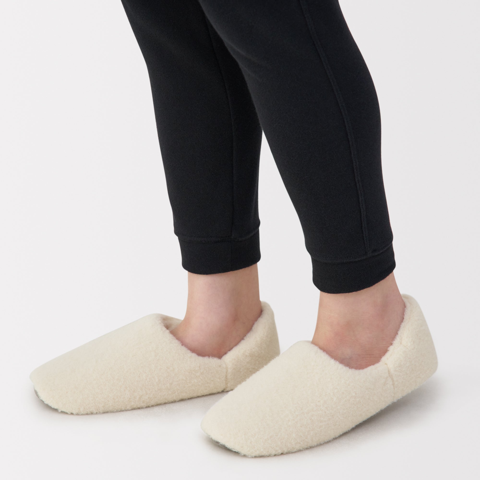 Warm Fiber Room Shoes - Image 16