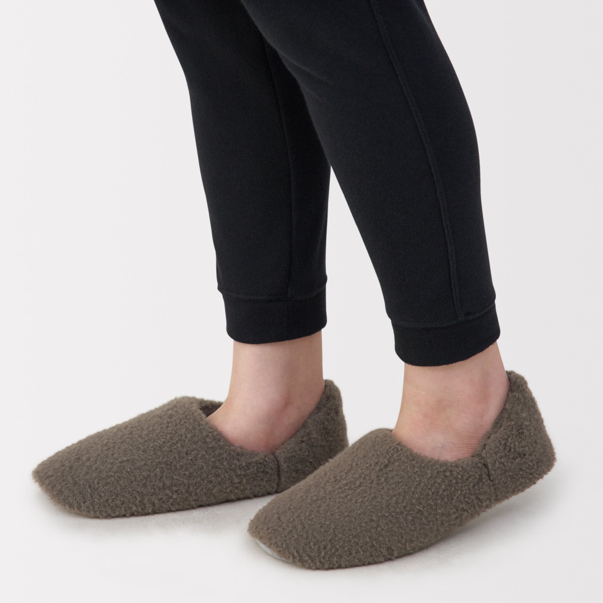 Warm Fiber Room Shoes - Image 2