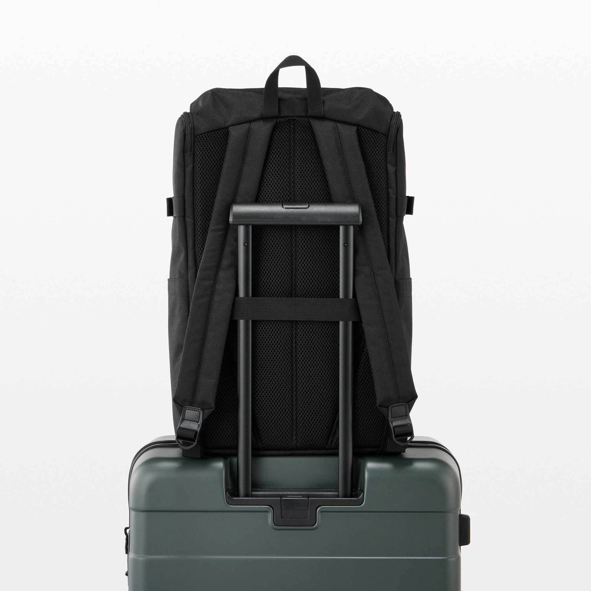 Less Tiring Water Repellent Toploader Backpack - Image 18