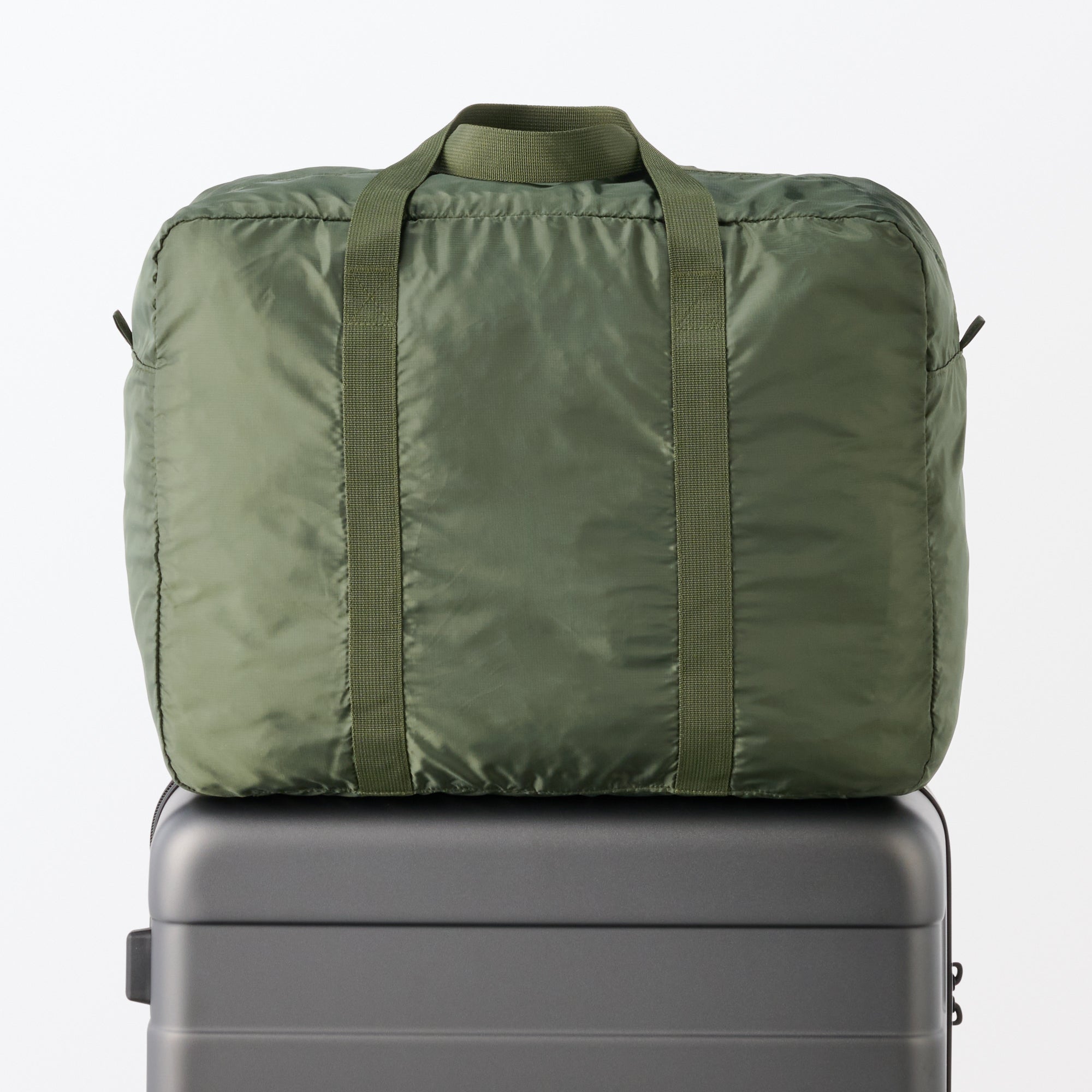 Pocketable Water Repellent Wide Boston Bag - Image 12