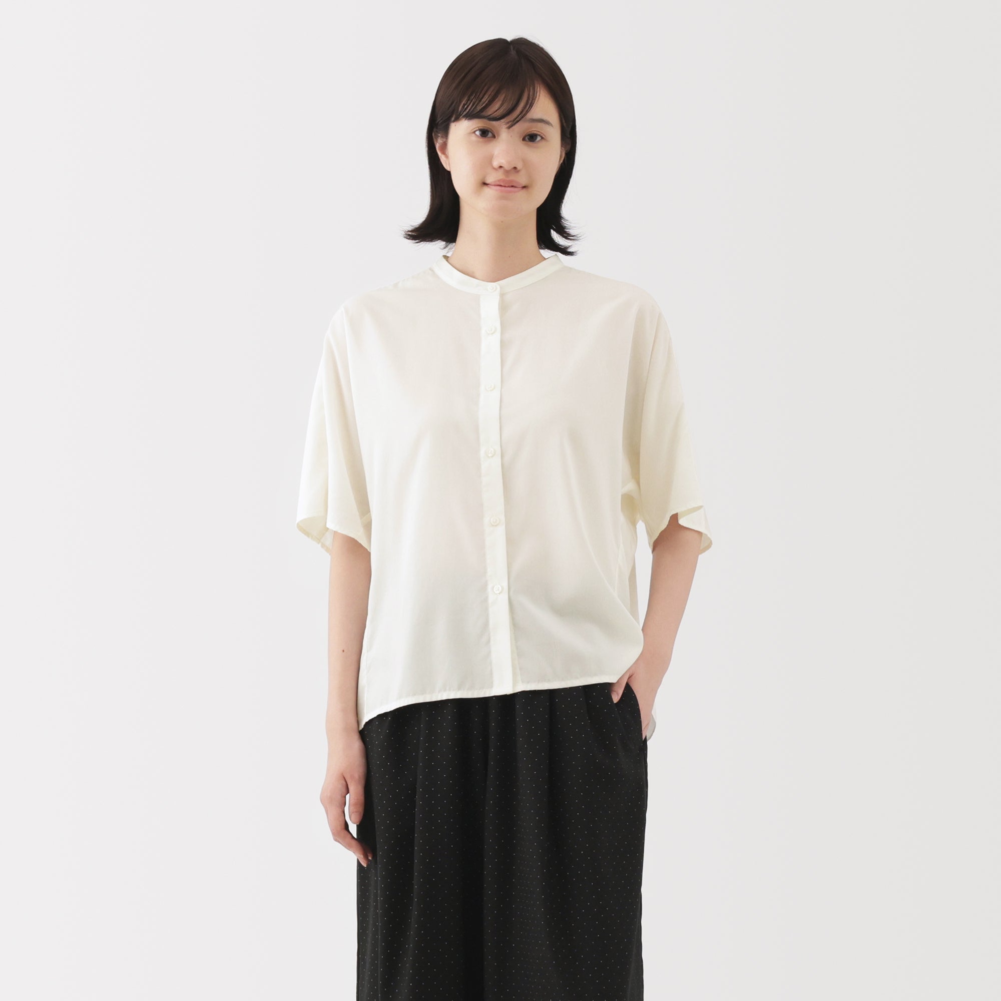 Lyocell Blend Half-Sleeve Blouse