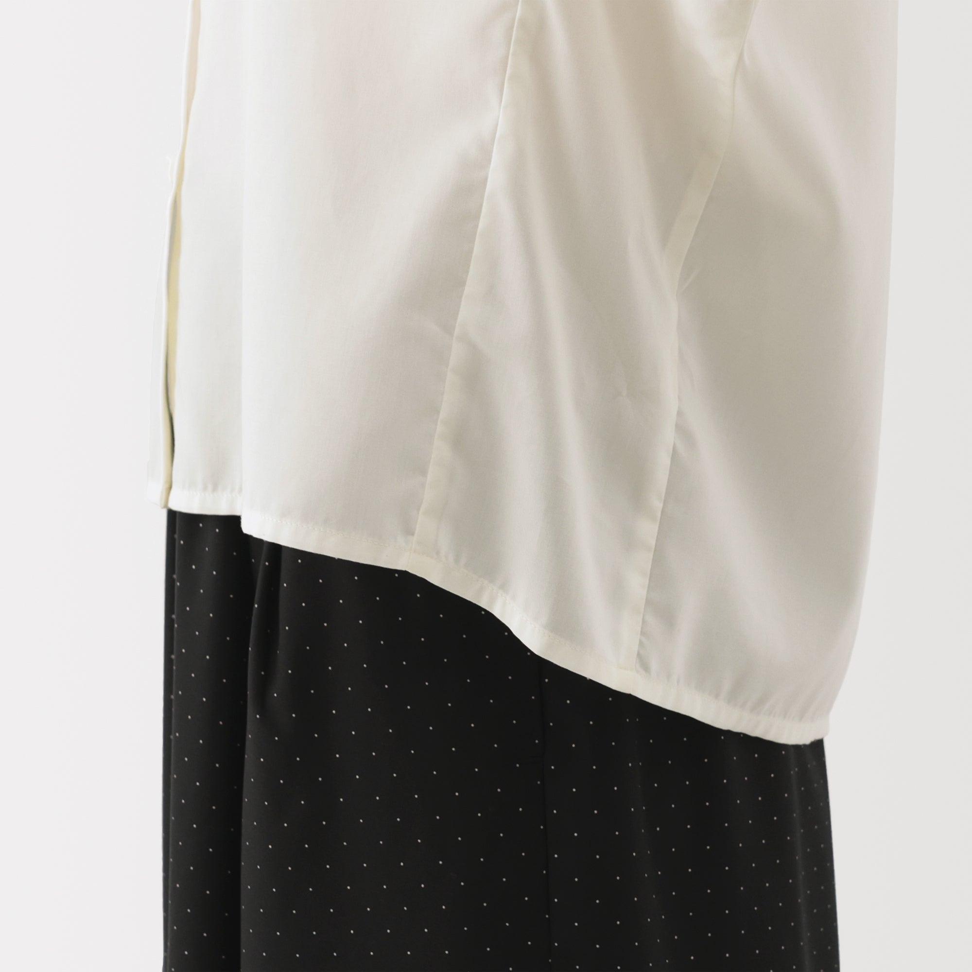 Lyocell Blend Half-Sleeve Blouse - Image 39