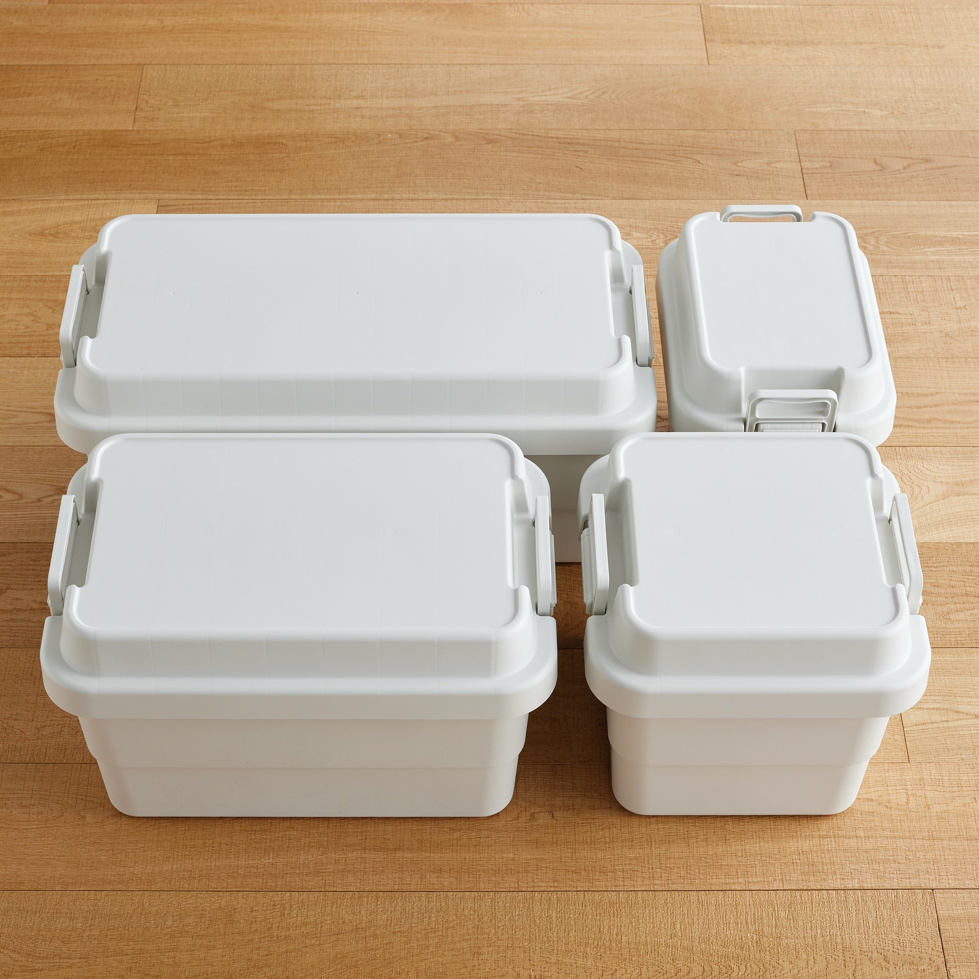 Heavy Duty Polypropylene Storage Box - Small 31.7 Qt - Image 9